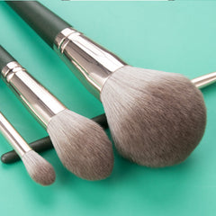 Portable 14 Piece Makeup Brush Set for Flawless Application
