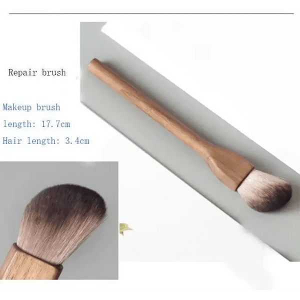 Vintage Style 1Pcs European Wood Handle Makeup Brush High Quality Loose Powder Brush Foundation Brush Super Soft Theatre Makeup